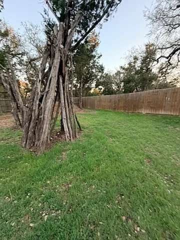 2001 Eagles Way — Photo 41