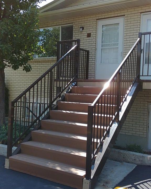 1st image of 463 Hansen Ave APT 2