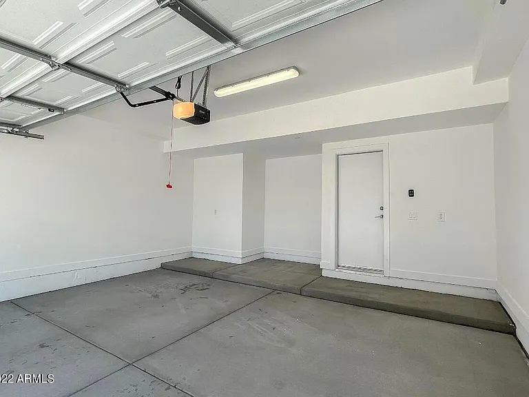 3215 E Flower St #20 — Photo 14