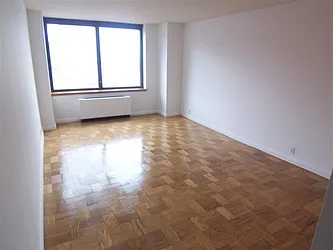 Rented by Luxury Habitat