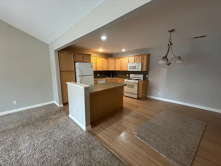 3074 W Crystal Waters Dr #8 — Photo 2