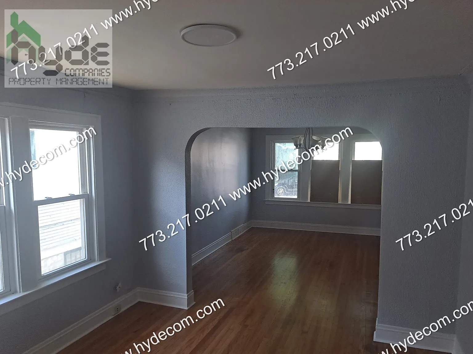 10017 South La Salle Street - 1 — Photo 2
