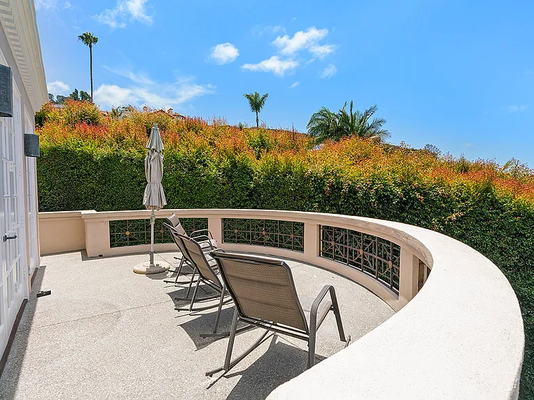7612 Hillside Dr — Photo 58