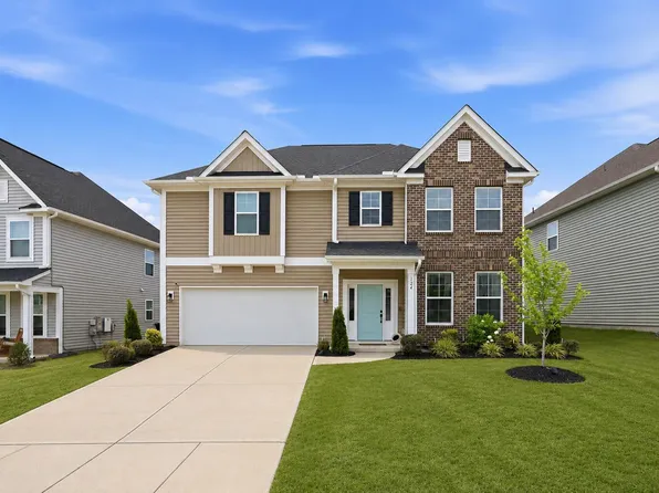 124 Cherry Blossom Ct, Garner, NC 27529