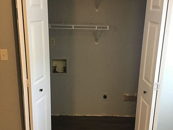 3rd image of 502 McKeithen St #3B