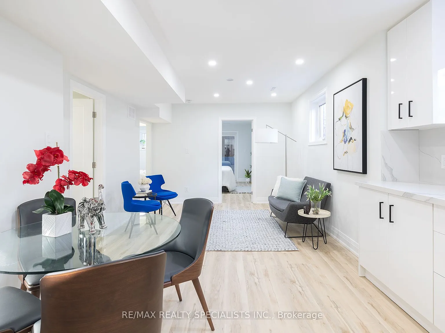 2 bed, $2,100 — Photo 3