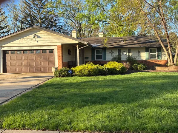 837 Oxford St, Downers Grove, IL 60516