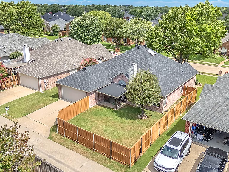 10809 River Oaks Dr — Photo 7