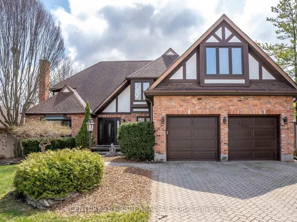 135 Ambleside Dr, London, ON N6G 4P8