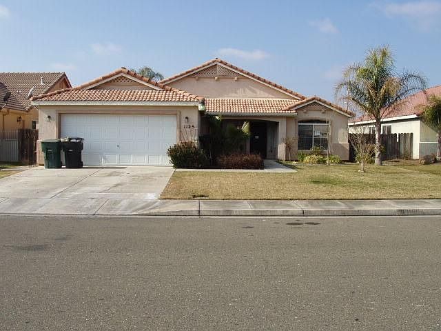 1st image of 1125 Fairway Dr