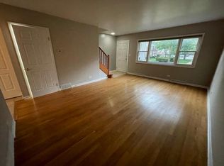 1201 Deerfield Rd, Deerfield, IL 60015