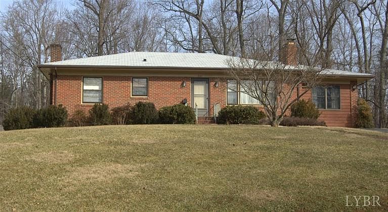 1st image of 2167 Woodcrest Dr