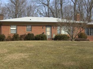 2167 Woodcrest Dr, Lynchburg, VA 24503