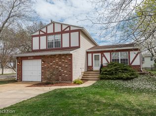 1031 Towner Dr, Bolingbrook, IL 60440