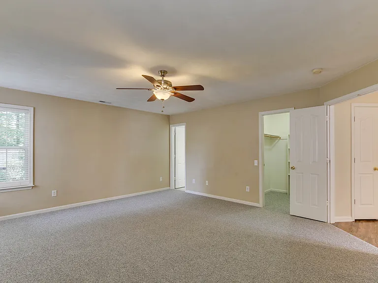 1133 Lady Ashley Dr #1 — Photo 28