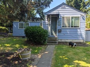 8839 12th Ave SW, Seattle, WA 98106