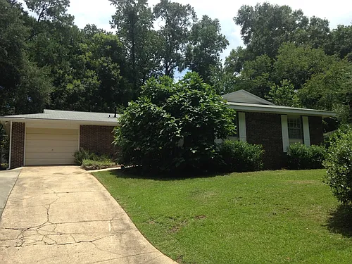 1309 Bonnie Dr Photo 1