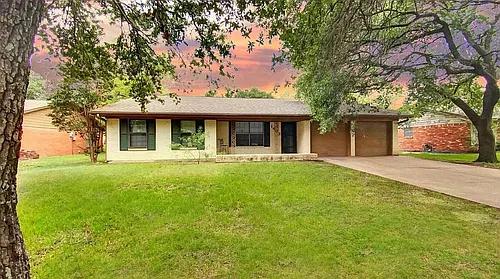 1403 Village Dr Photo 1 1403 Village Dr Photo 1