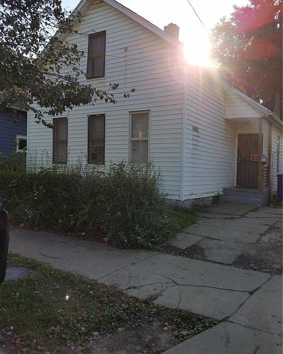 1st image of 3734 E 61st St