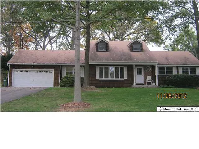 21 Broadmoor Drive photo 1