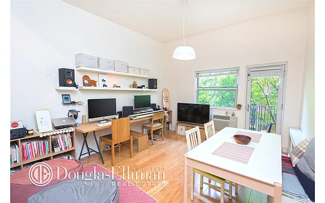 Sold by Douglas Elliman | media 18