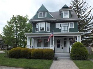 48 Firglade Ave, Springfield, MA 01108