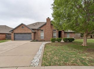 501 Sparrow Hawk, Edmond, OK 73003