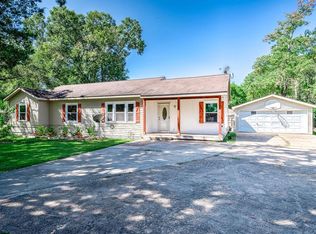 1504 S Hill St, Alvin, TX 77511