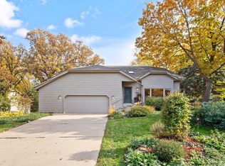 13170 Flagstaff Ave, Apple Valley, MN 55124