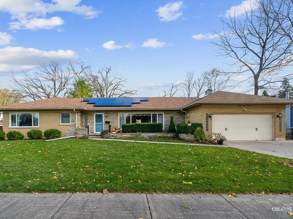 515 Elite Ave, West Chicago, IL 60185