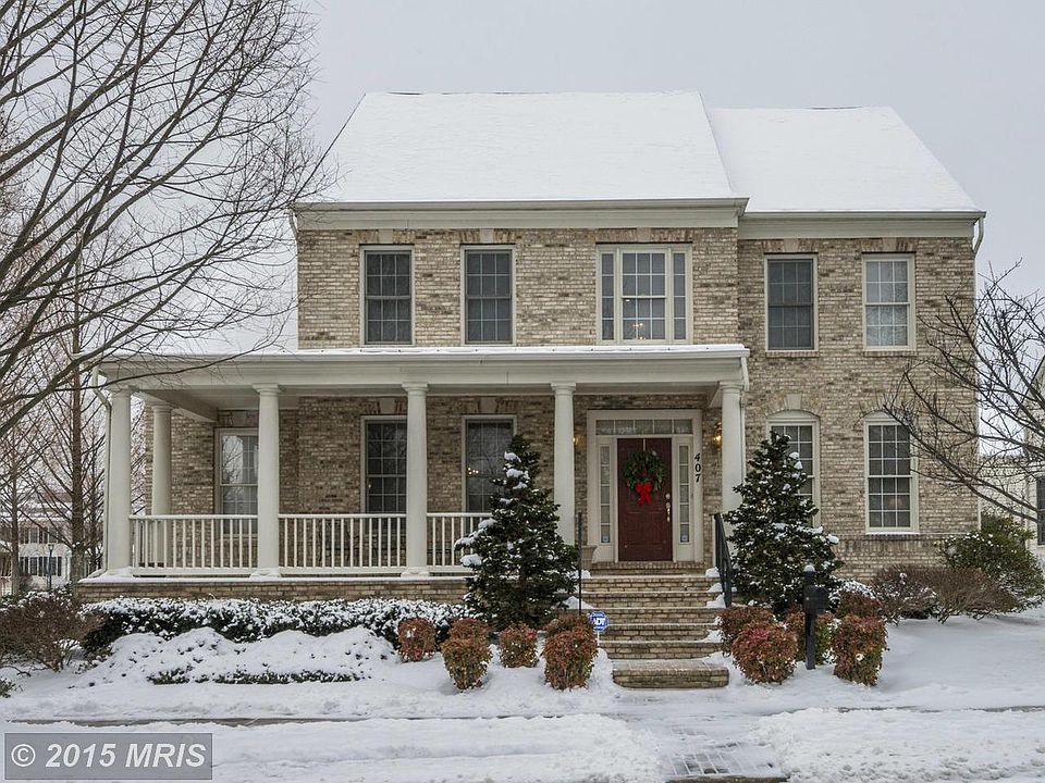 1st image of 407 Creek Valley Ln