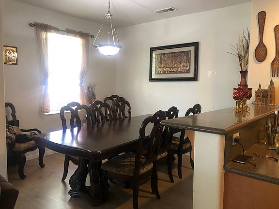 3rd image of 243 Calle Del Sol