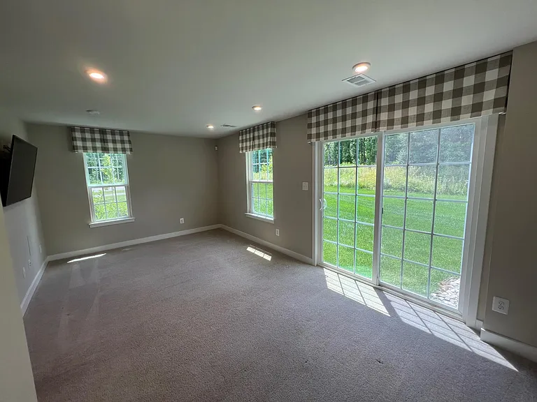 1903 Spearfish Ct — Photo 35