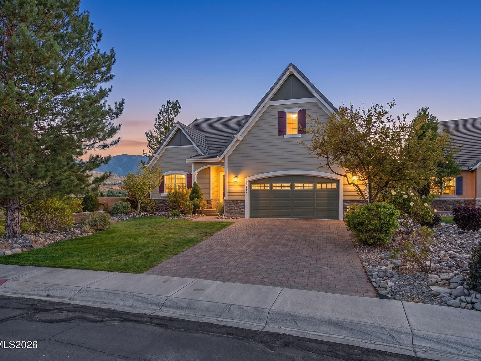 3308 Dog Leg Dr