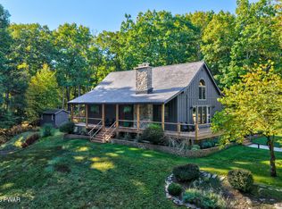 15 Spring Brook Rd, Milanville, PA 18443