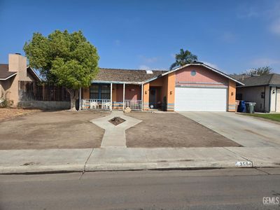 3504 Charlotte St, Bakersfield, CA, 93313