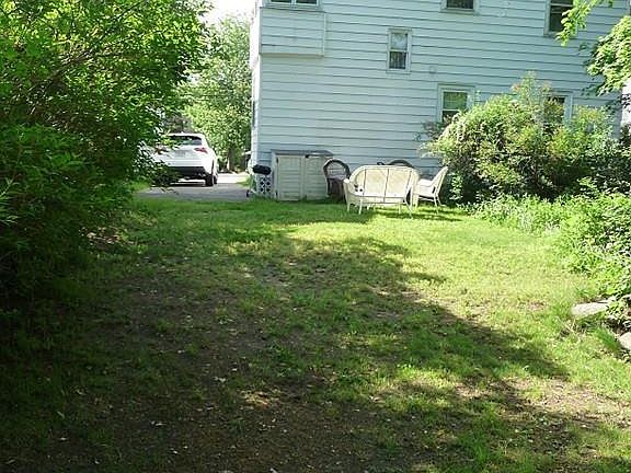 5th image of 115 Oakland Ave #1