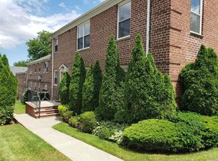35-45 204th St #399, Bayside, NY