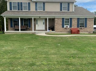 1696 E Cutshall Rd, Scottsburg, IN 47170