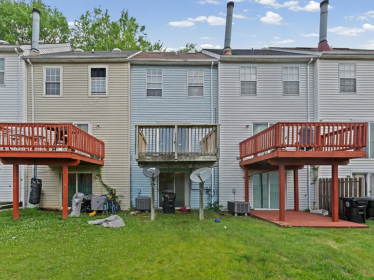 6957 Rockfield Rd — Photo 19