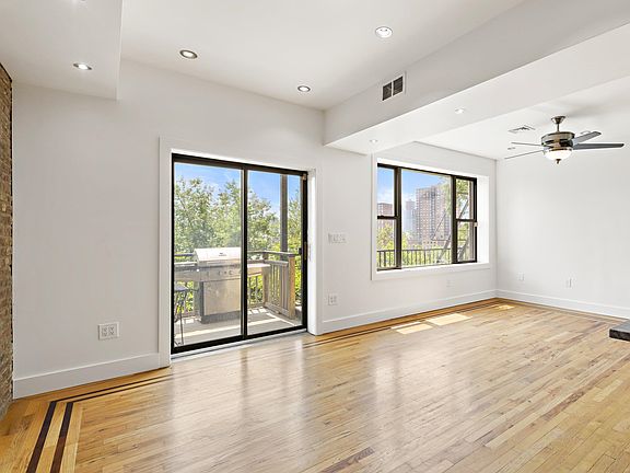 4th image of 102 Ogden Ave #103R