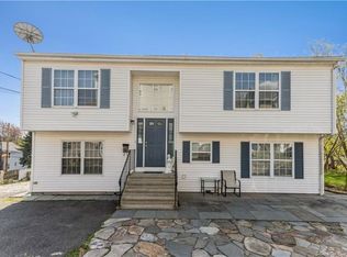43 Summitt Ave, Norwalk, CT 06854