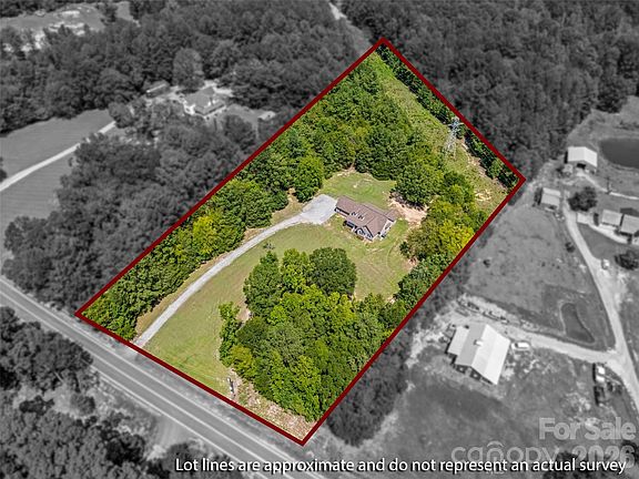 2nd image of 2229 Starnes Rd