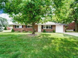 294 Ironwood Dr, Dayton, OH 45449