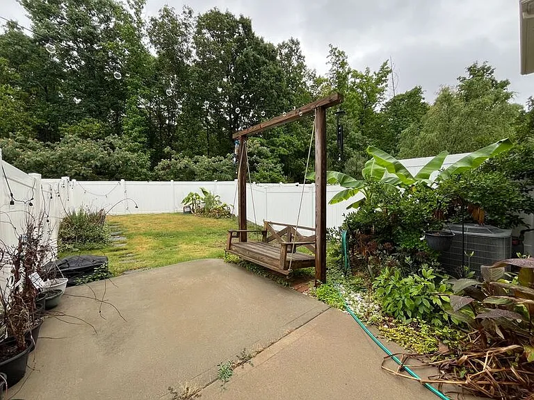 1005 Longitude Dr — Photo 25