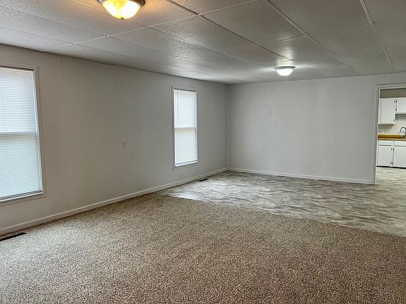 2nd image of 902 N Jefferson Ave