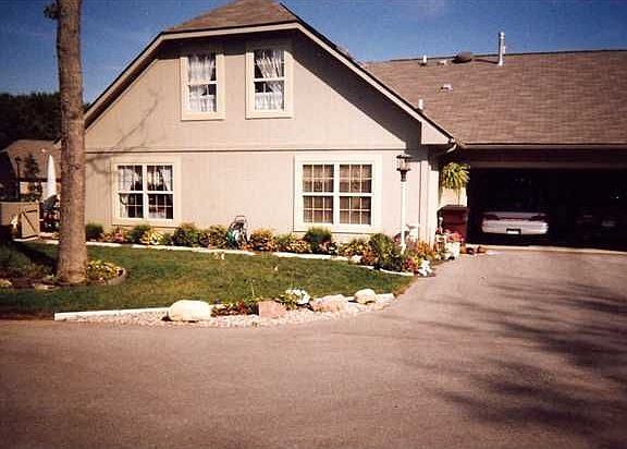3rd image of 7605 Briarstone Dr
