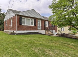 236 Peach Bottom Rd, Willow Street, PA 17584
