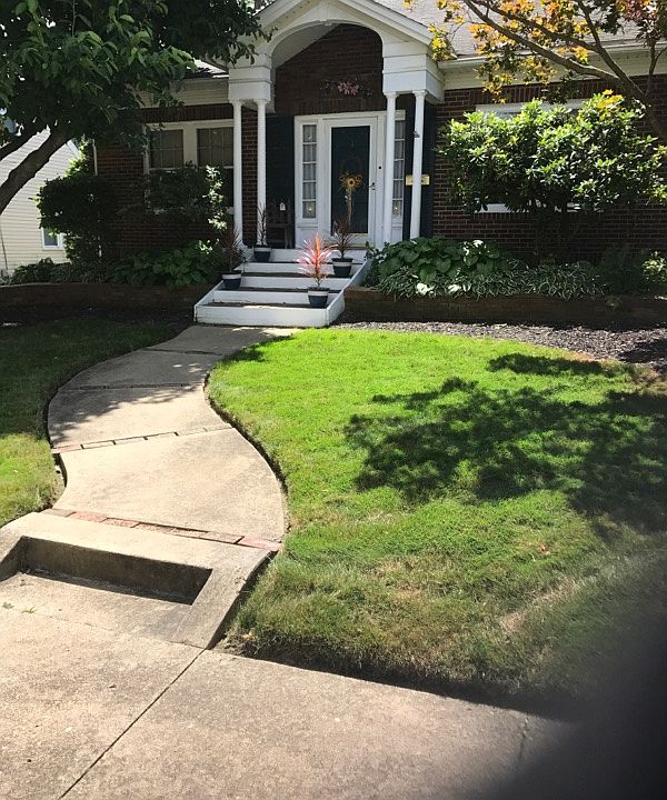 1st image of 232 Bachtel St SE