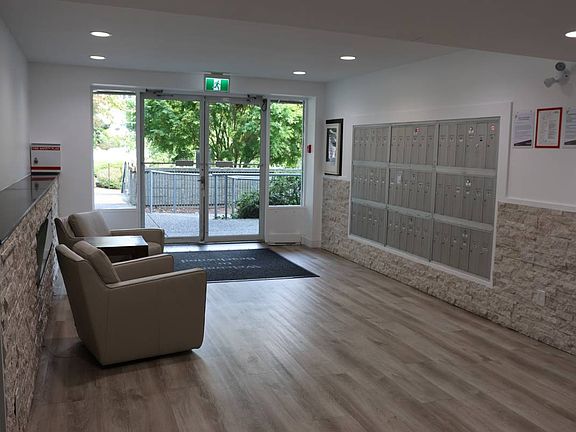 5th image of 1664 56th St #212